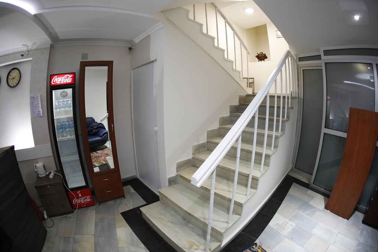 New Palace Shardeni Tbilisi Exterior foto